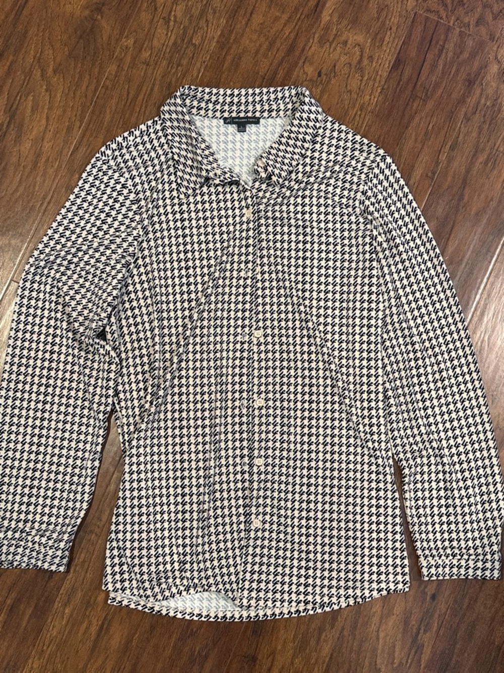 Adrianna Papell Houndstooth Button-Up Shirt - vintage style size Large